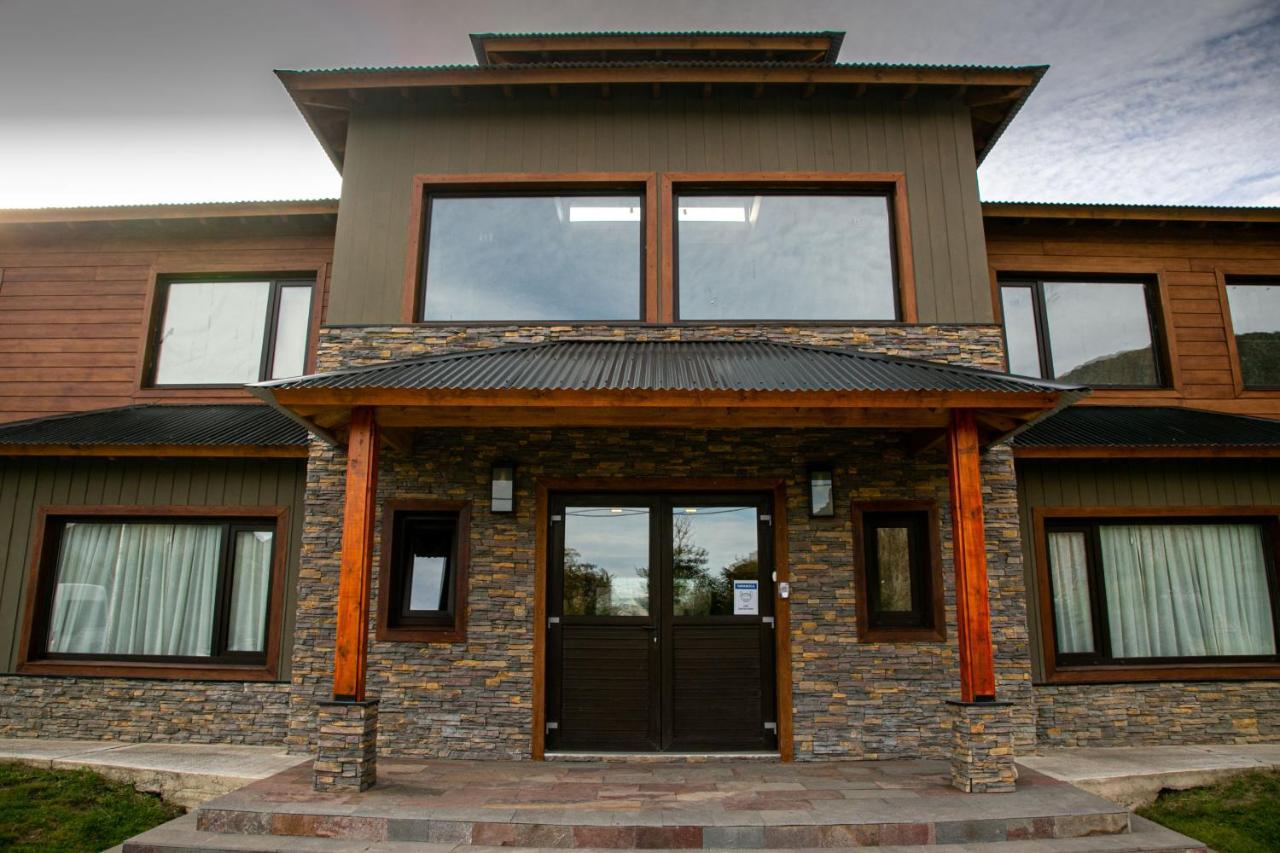 Senderos Aparts&Suites El Chaltén Exterior foto
