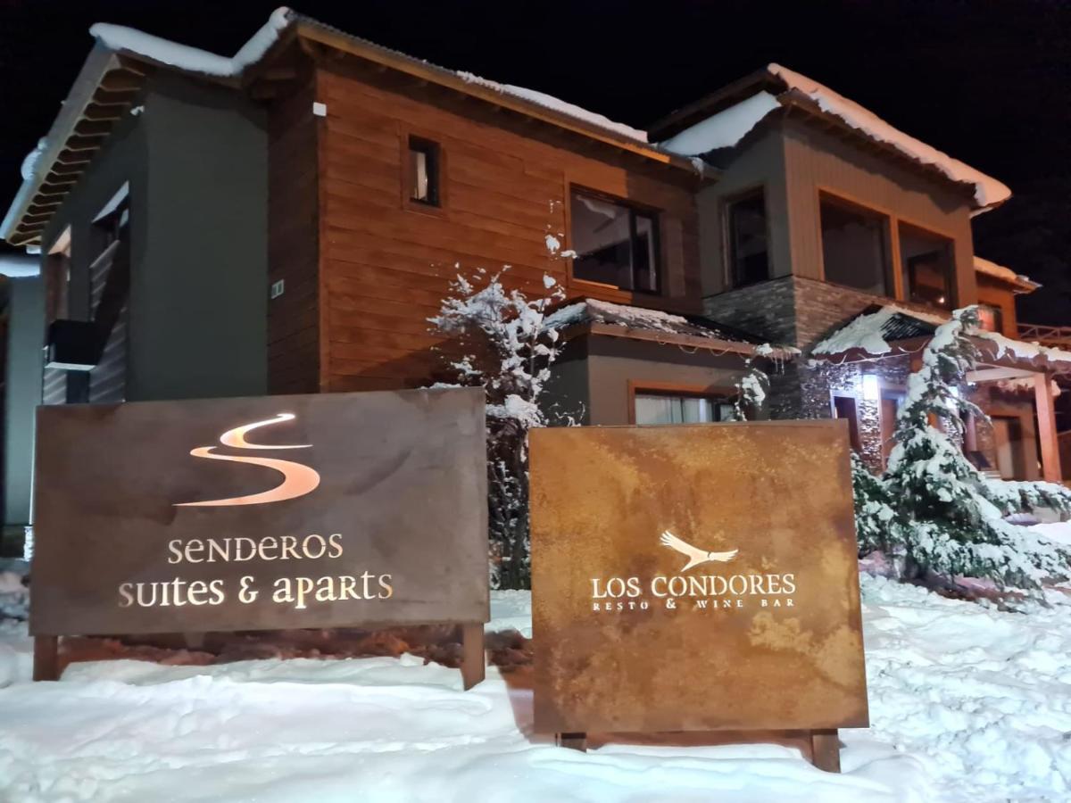 Senderos Aparts&Suites El Chaltén Exterior foto